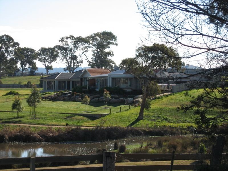 16 McKenzie Street, Bairnsdale VIC 3875