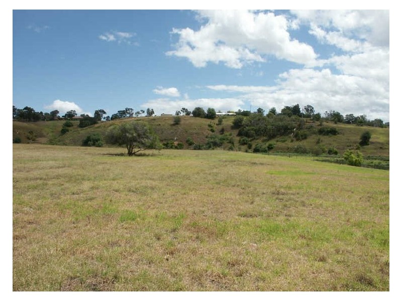 Lot 6 Roseleigh Place, Bairnsdale VIC 3875