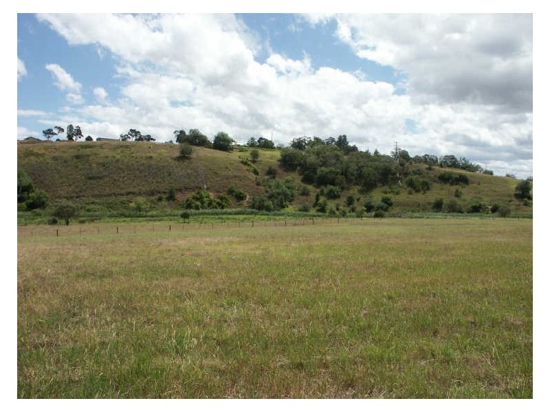 Lot 6 Roseleigh Place, Bairnsdale VIC 3875