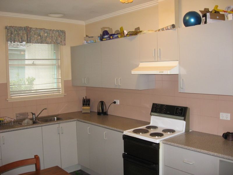 16 Davies Street, Bairnsdale VIC 3875