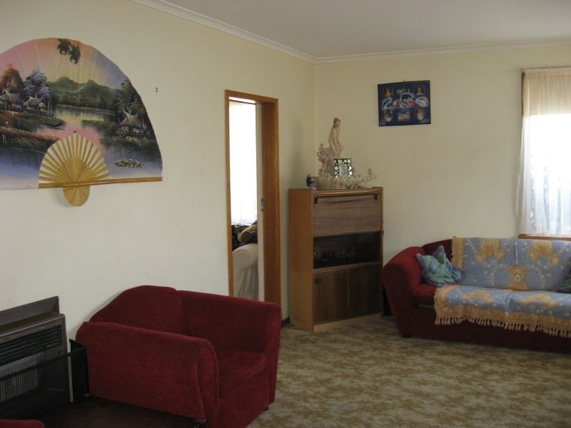 17 Power Street, Bairnsdale VIC 3875