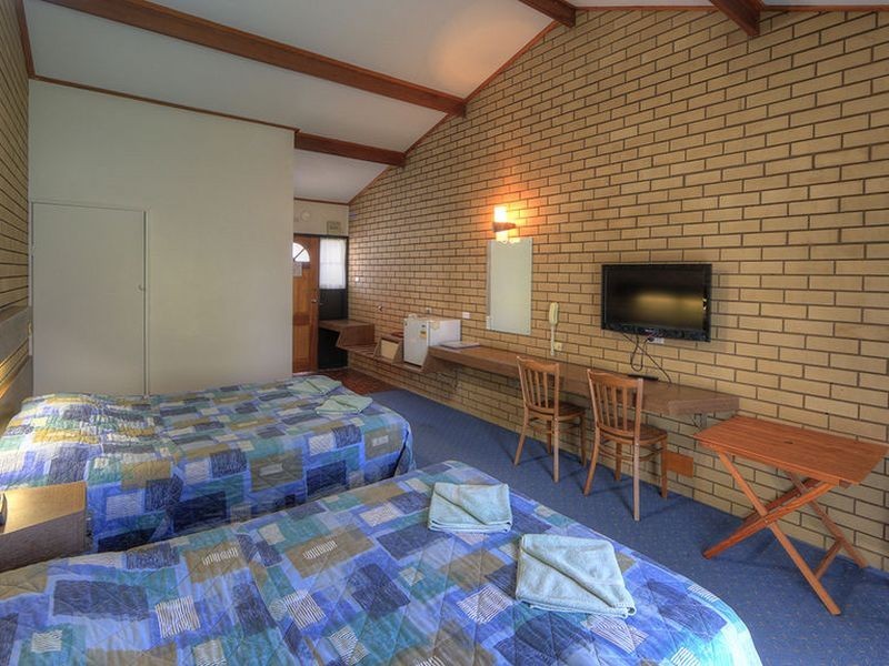 598 Main Street Highway Frontage, Bairnsdale VIC 3875