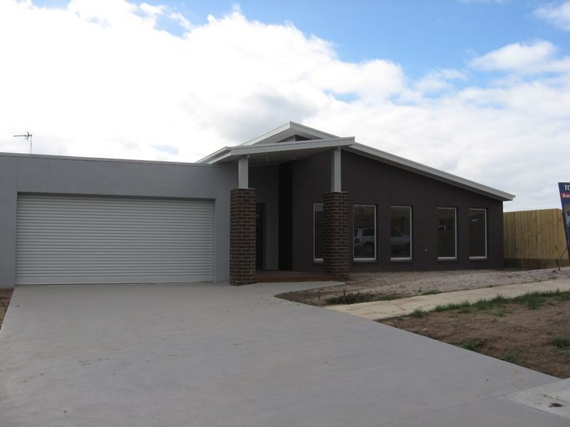 Bairnsdale VIC 3875