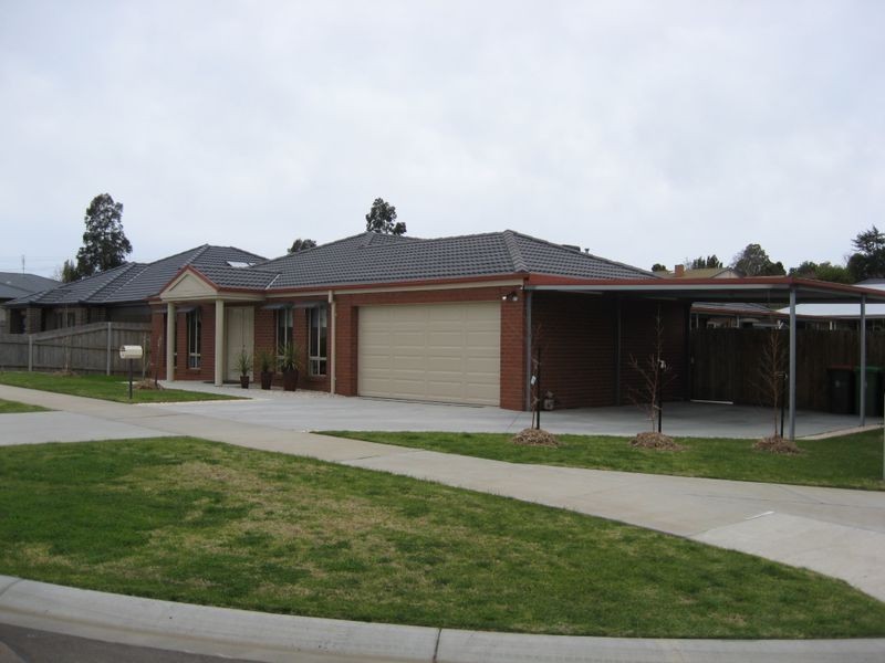 Bairnsdale VIC 3875
