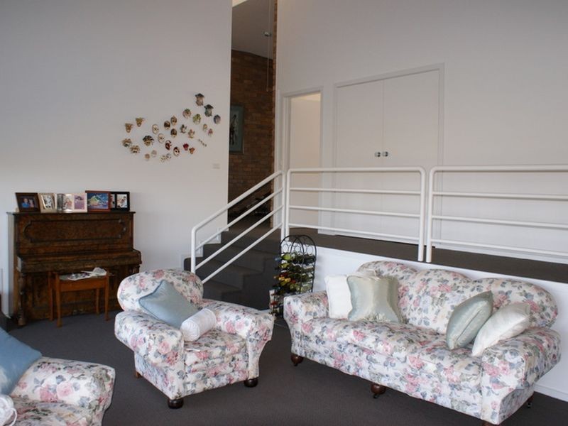 16 The Boulevard Wy Yung, Bairnsdale VIC 3875