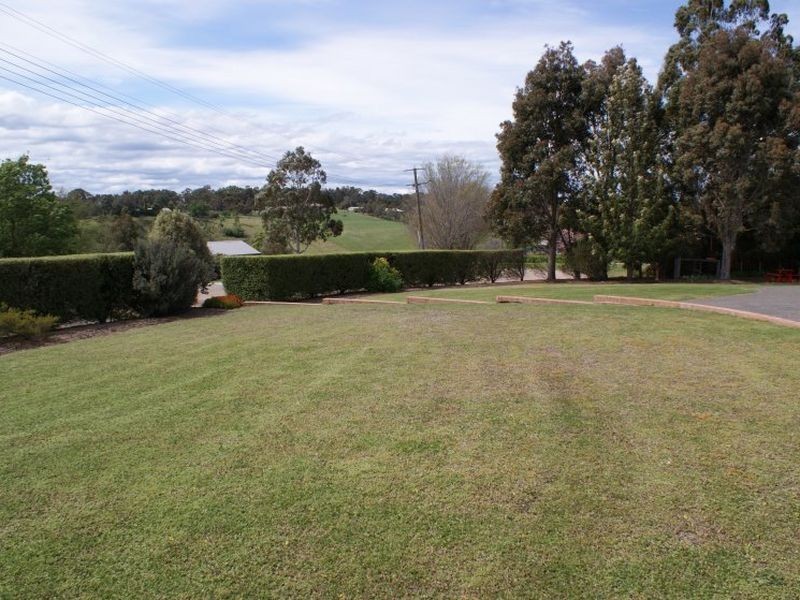 16 The Boulevard Wy Yung, Bairnsdale VIC 3875