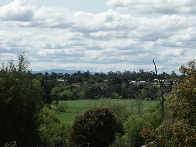 Bairnsdale VIC 3875