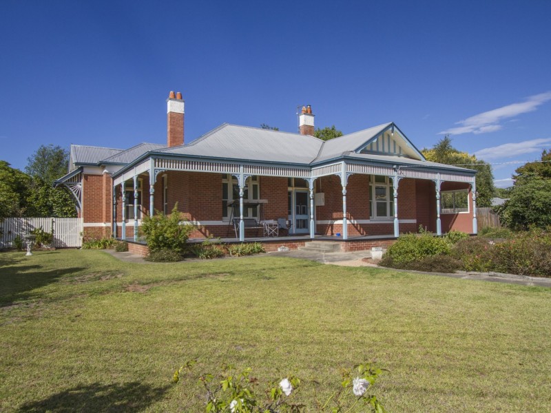 73 Riverine Street, Bairnsdale VIC 3875