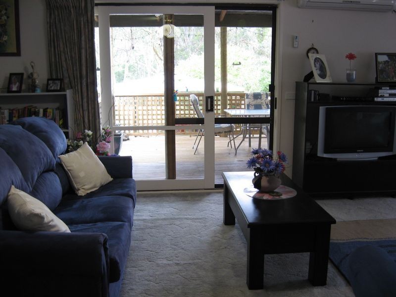 492 Mossiface Swan Reach Road, Johnsonville VIC 3902