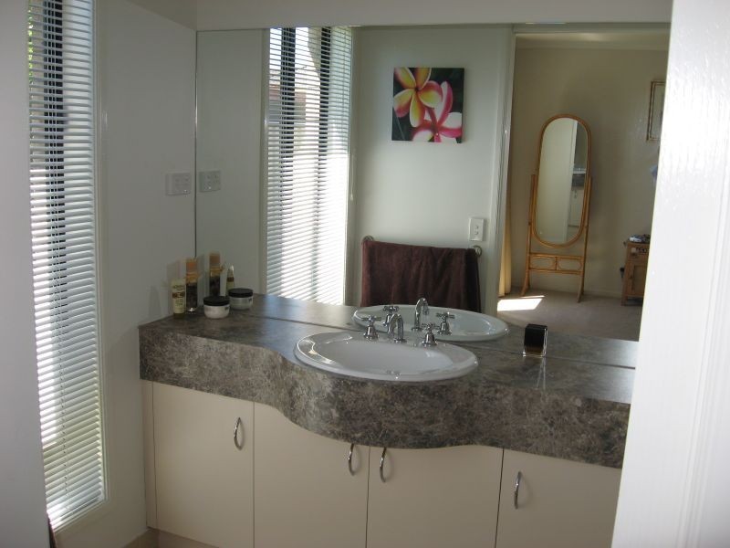 1 Stokes Court, Bairnsdale VIC 3875