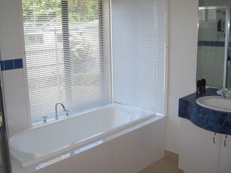 1 Stokes Court, Bairnsdale VIC 3875