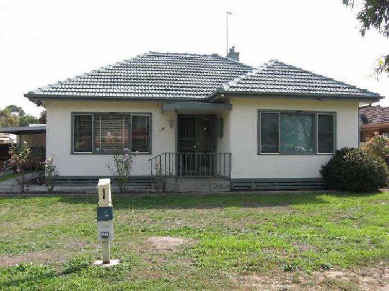 68 Goold Street, Bairnsdale VIC 3875