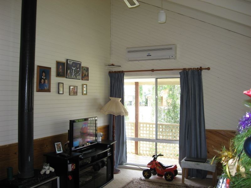 1 Meadow Court, Bairnsdale VIC 3875