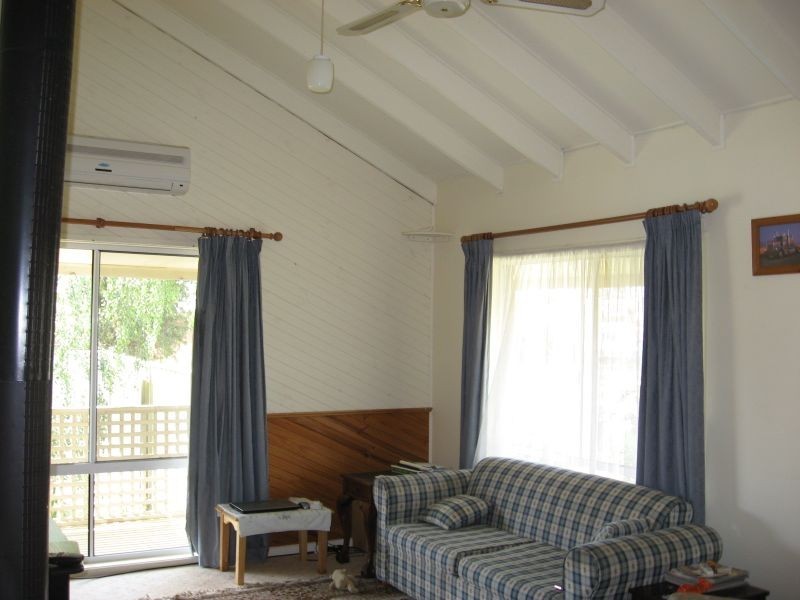 1 Meadow Court, Bairnsdale VIC 3875