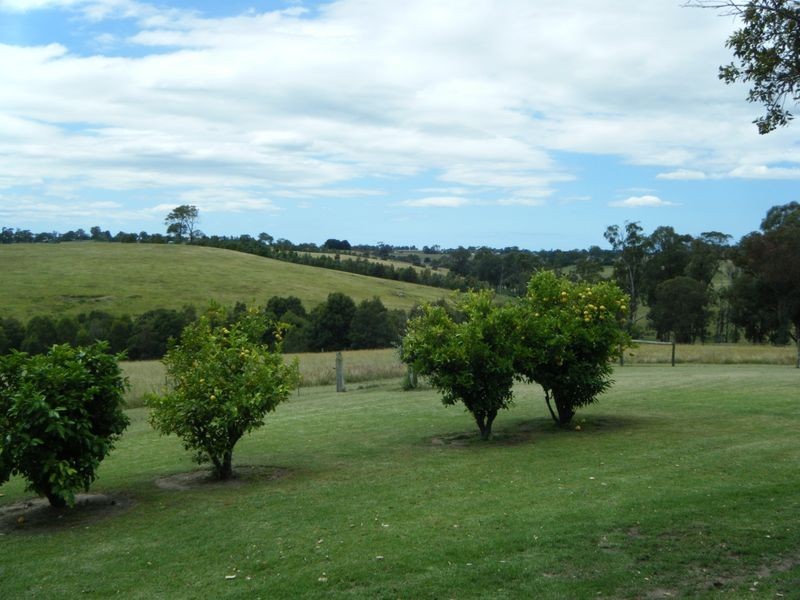Bairnsdale VIC 3875