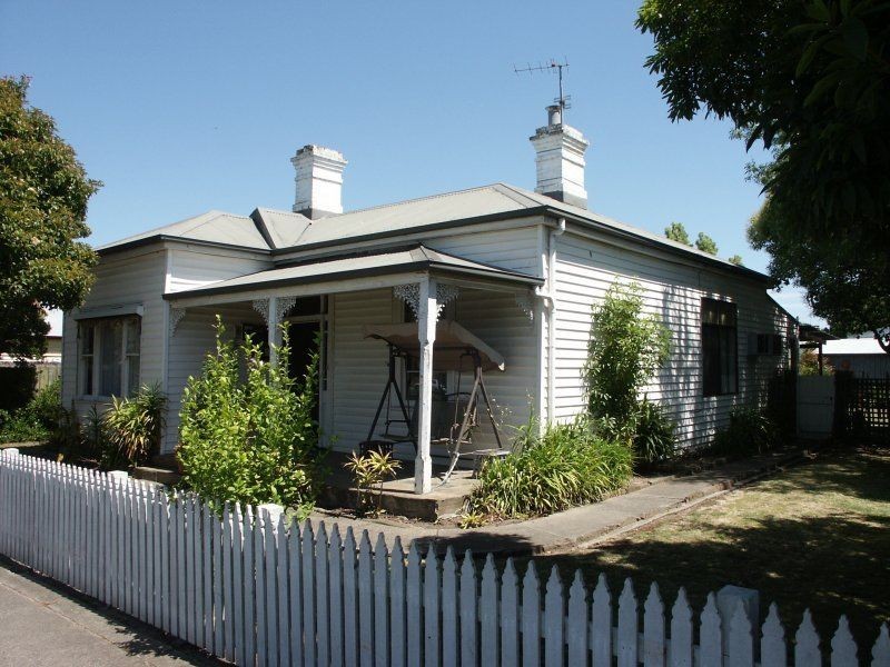 Bairnsdale VIC 3875