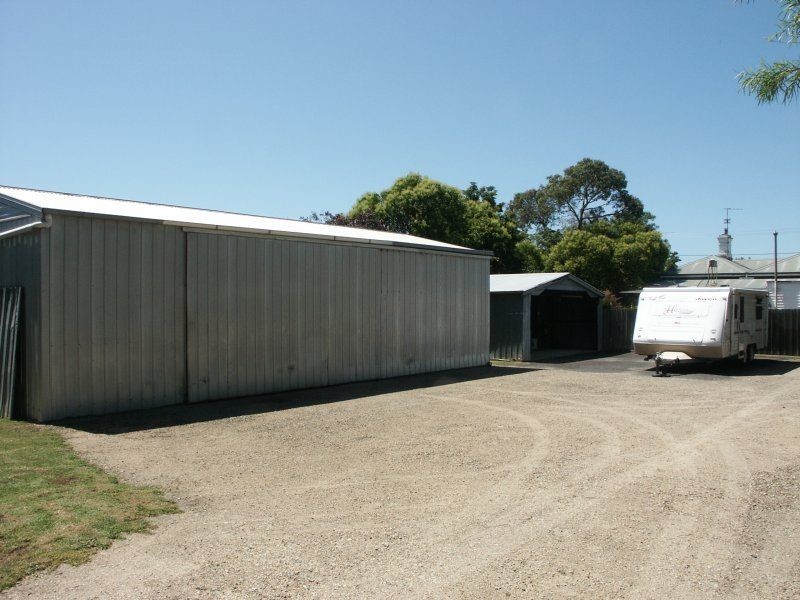 Bairnsdale VIC 3875