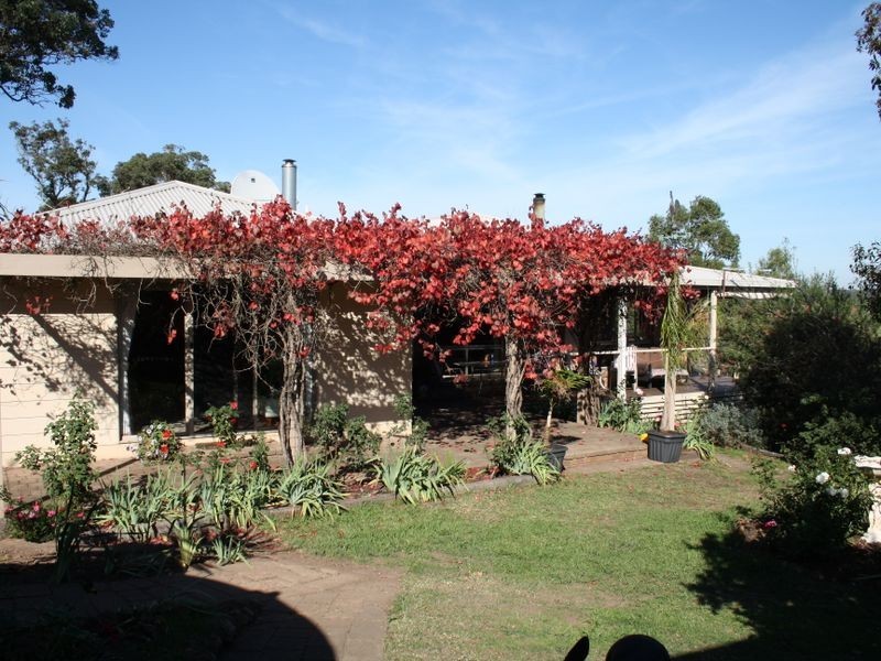 Bairnsdale VIC 3875