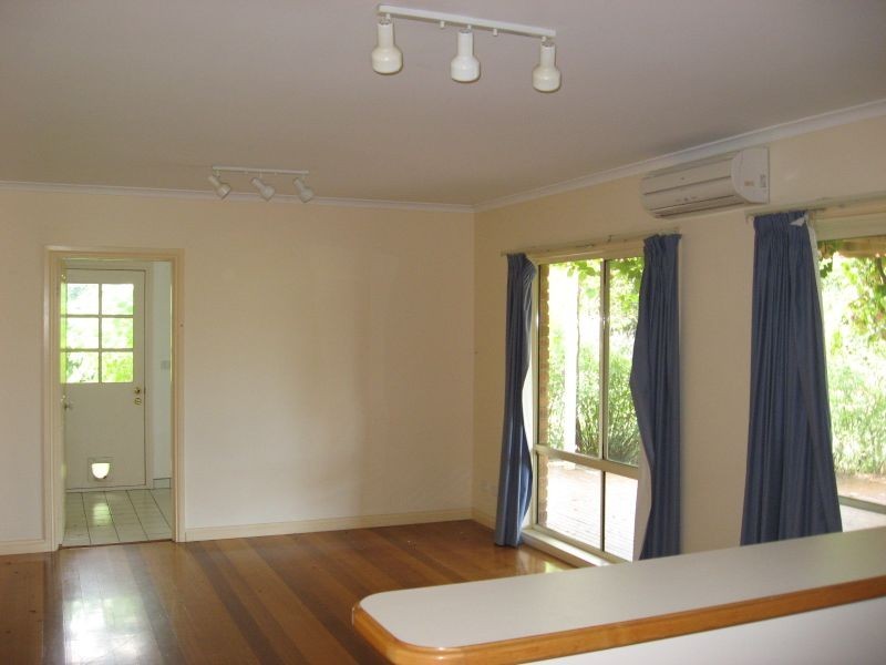 Bairnsdale VIC 3875