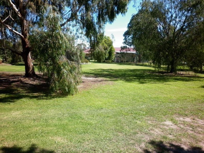 Nicholson VIC 3882