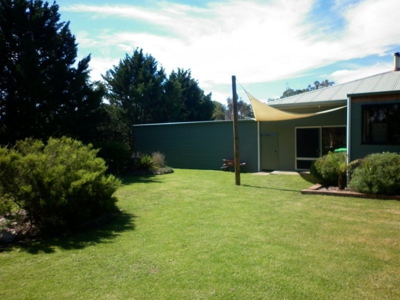 Nicholson VIC 3882