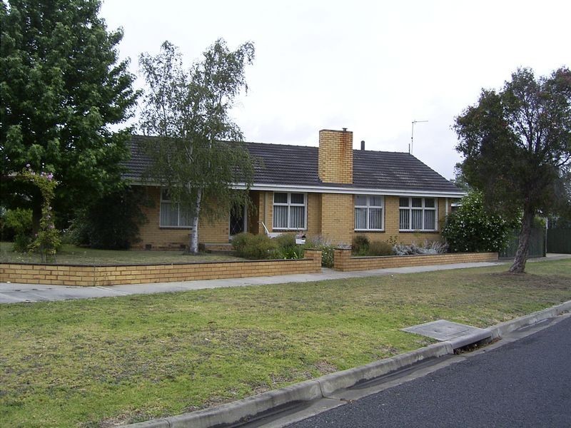 Bairnsdale VIC 3875