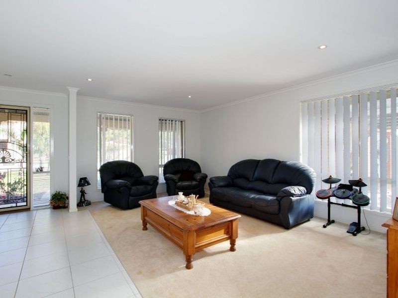 Bairnsdale VIC 3875