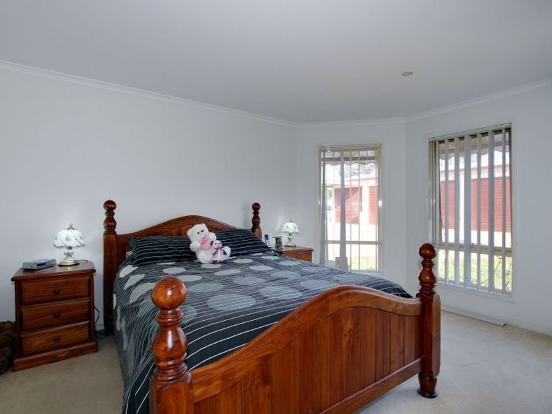 Bairnsdale VIC 3875