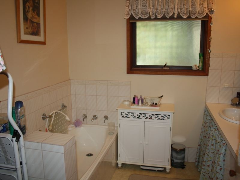 60 Tierney Street, Bairnsdale VIC 3875