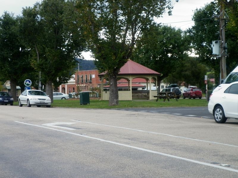 66- 68 Main Street, Bruthen VIC 3885