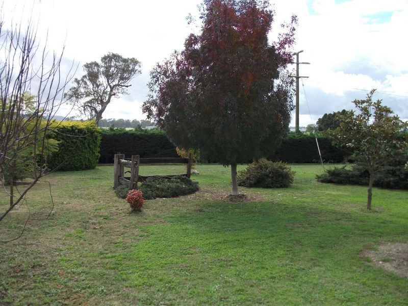 Hillside VIC 3875