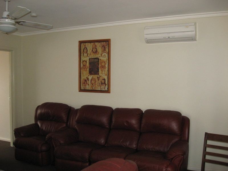 Bairnsdale VIC 3875
