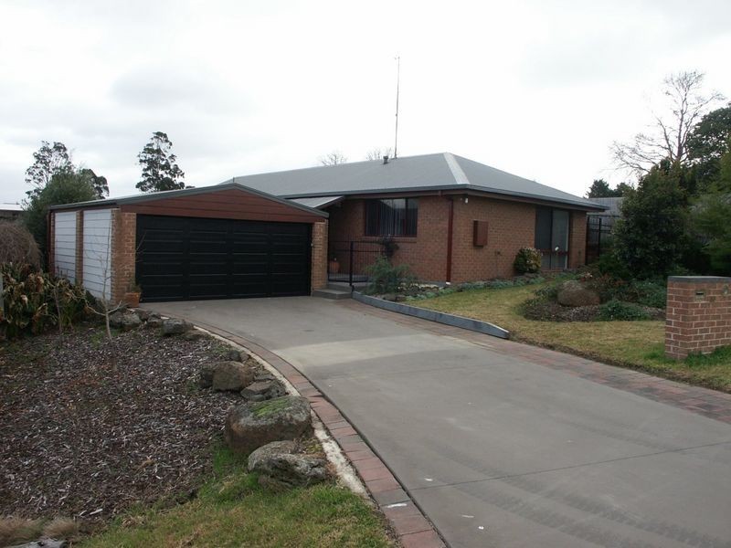 30 Bredt Street, Bairnsdale VIC 3875