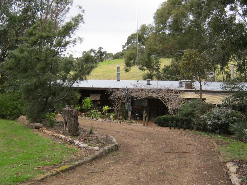 20 Gammons Road Wy Yung, Bairnsdale VIC 3875