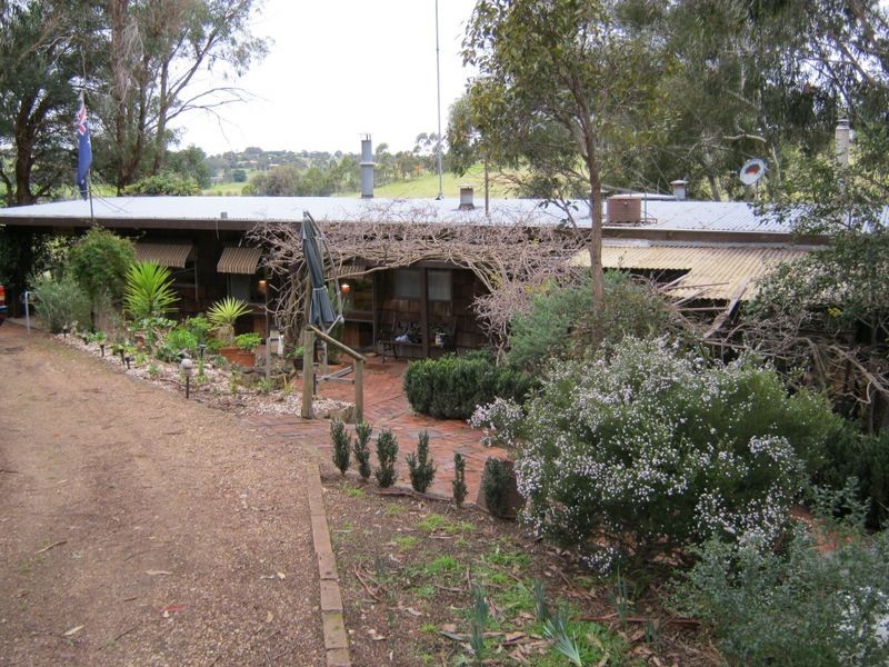 20 Gammons Road Wy Yung, Bairnsdale VIC 3875