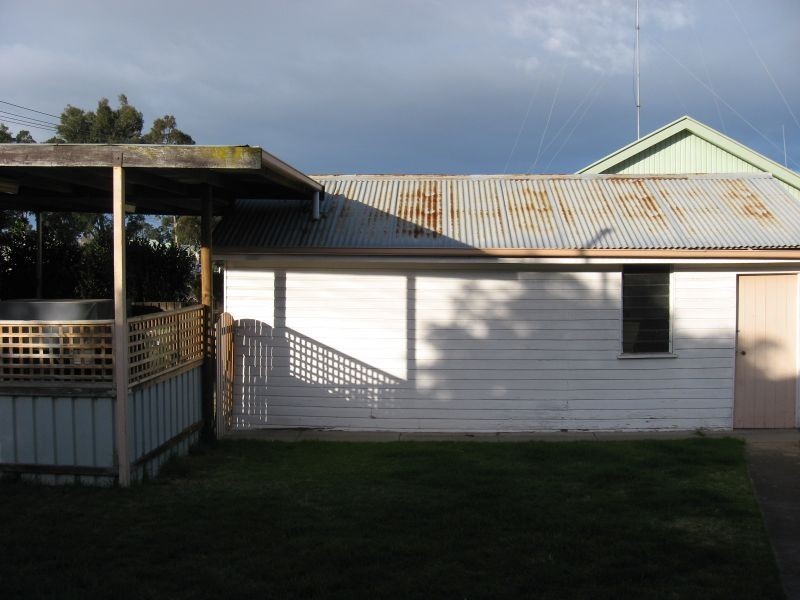 Bairnsdale VIC 3875
