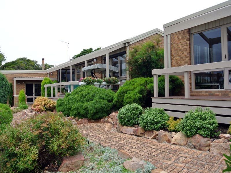 4 Patricia Street, Bairnsdale VIC 3875