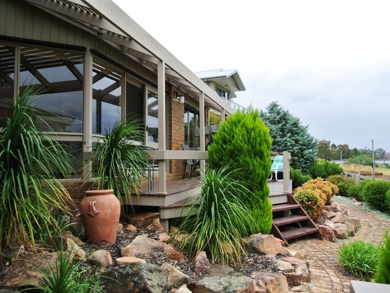 4 Patricia Street, Bairnsdale VIC 3875