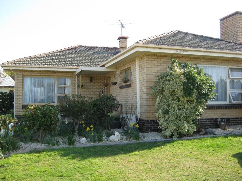 Bairnsdale VIC 3875