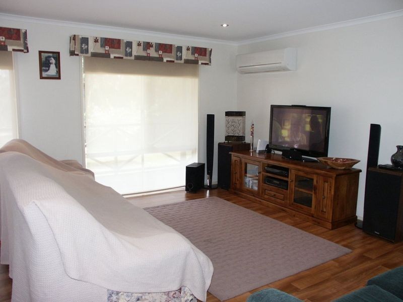 Tambo Upper VIC 3885