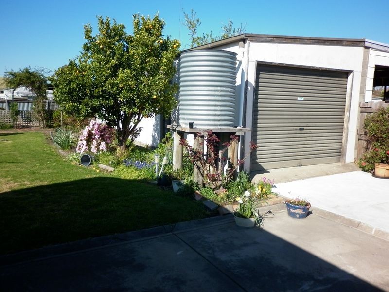 Bairnsdale VIC 3875