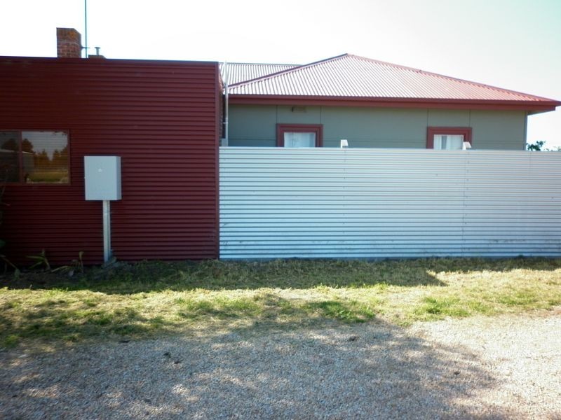 Bairnsdale VIC 3875