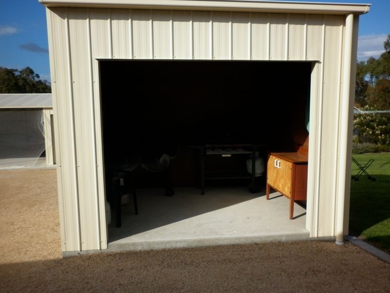 Nicholson VIC 3882