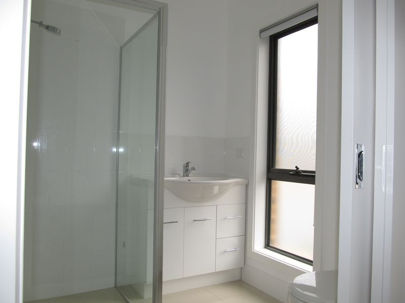 1 Georgia Crt, Bairnsdale VIC 3875