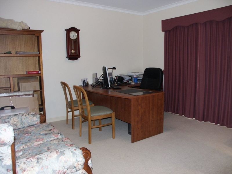 15 Windsor Court, Bairnsdale VIC 3875