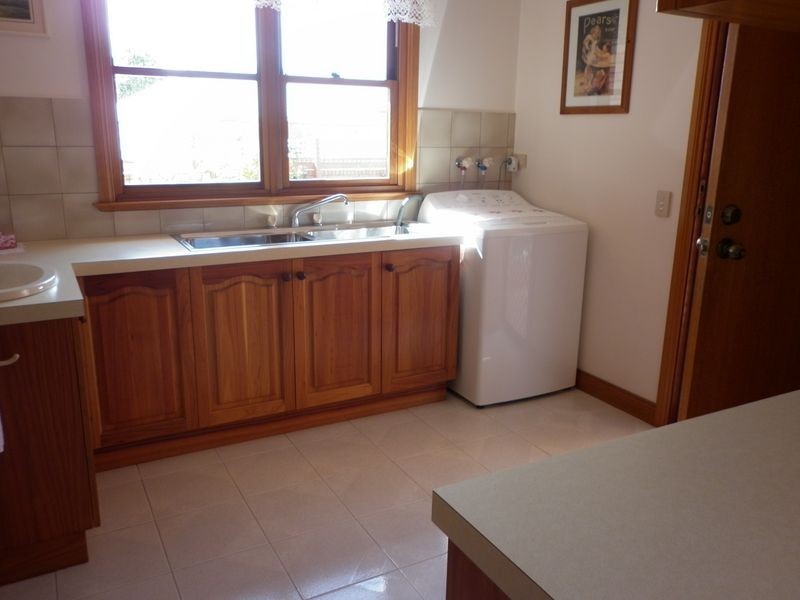 12 Riverview Close, Wy Yung VIC 3875