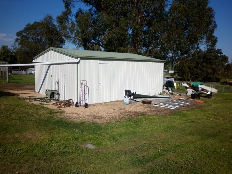 34 Dawson Street, Wiseleigh VIC 3885