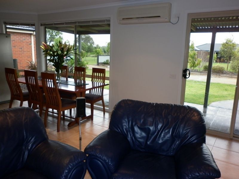 Bairnsdale VIC 3875