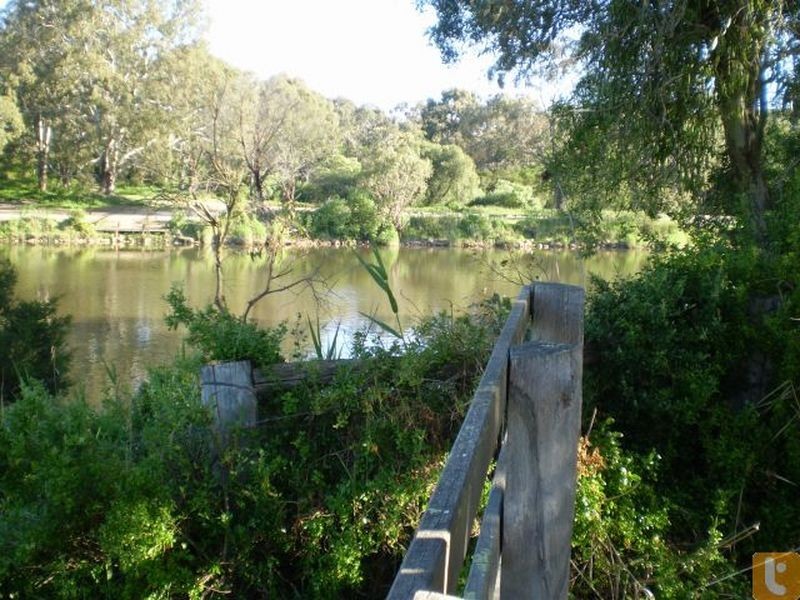 710 Riverbank East Road, Bairnsdale VIC 3875