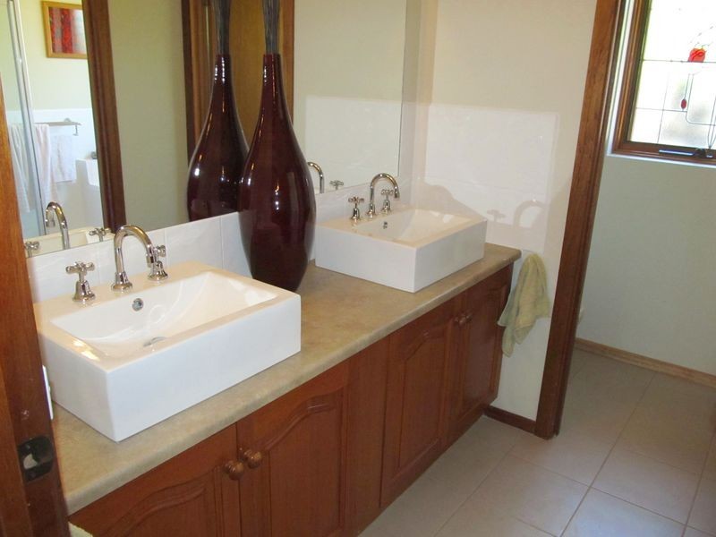 31 Pope Street, Bairnsdale VIC 3875